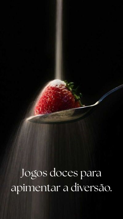 Morango numa colher com açúcar em pó caindo, texto promocional em português.