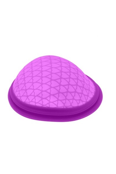 Forma de silicone roxa com padrão geométrico em relevo