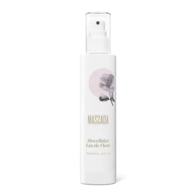 Frasco branco de spray Massada Biocellular Eau de Fleur água termal