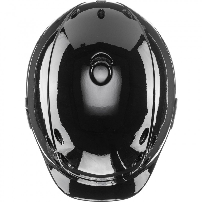 Capacete preto brilhante com entradas de ar visíveis