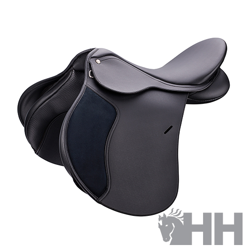 Sela de equitação preta em fundo branco com logótipo HH