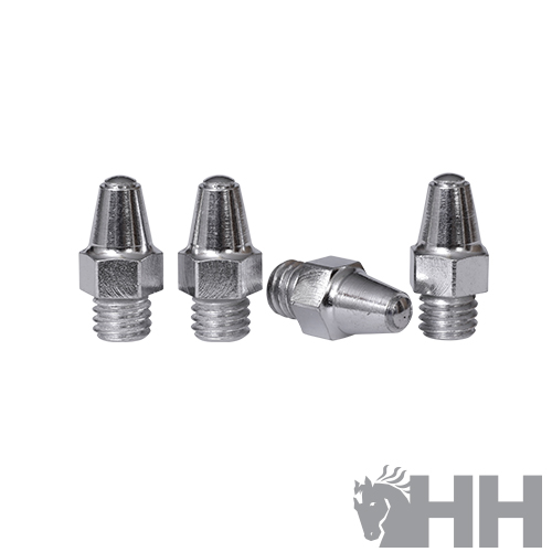 Quatro bocais metálicos prateados com rosca