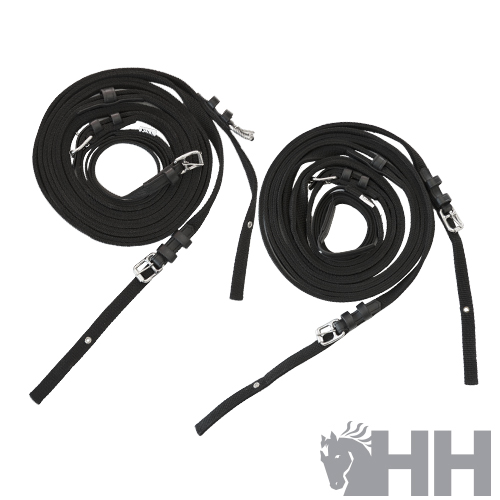 Conjunto de rédeas pretas com fivelas prateadas e logotipo HH cinza