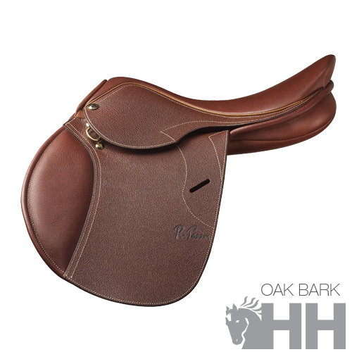 sela de equitação castanha com detalhes metálicos e texto OAK BARK HH