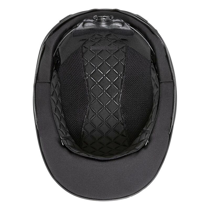 Capacete preto com forro acolchoado e correias, visto por cima