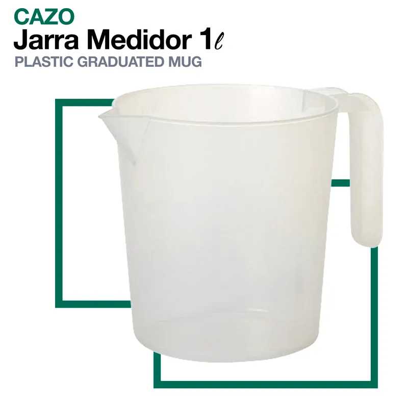 Jarra medidora plástica translúcida com capacidade de 1 litro e texto institucional ao lado
