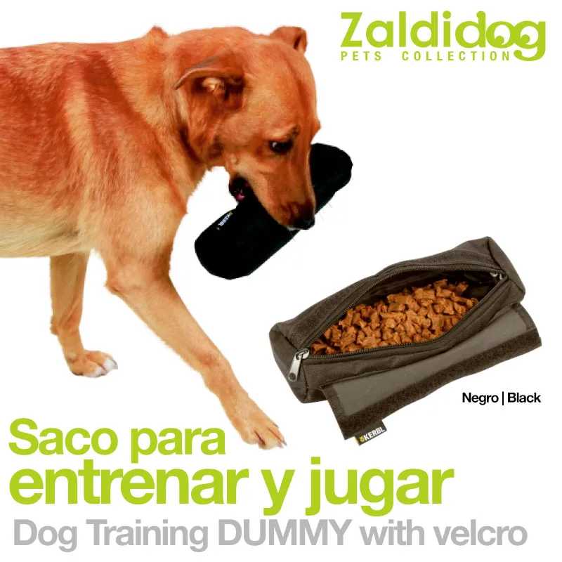 Saco de treino para cães preto com fecho velcro da Zaldidog e cão a segurar brinquedo preto