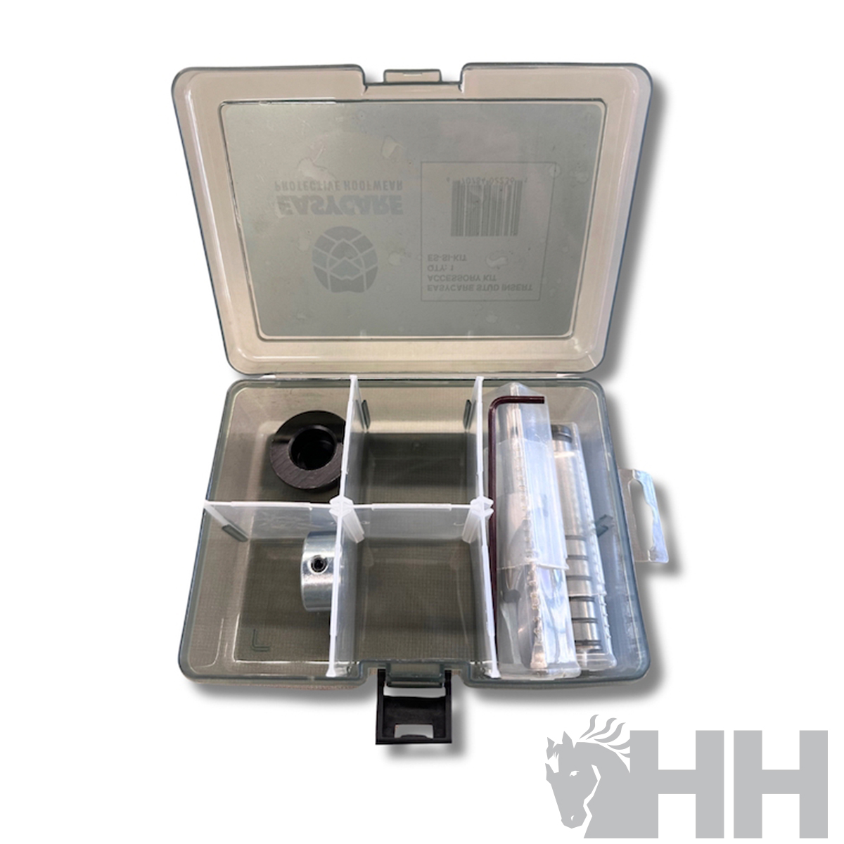 Estojo plástico transparente com componentes metálicos e tubos, visor com logótipo e código de barras