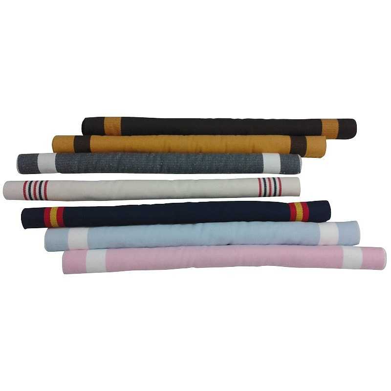 Barreiras de proteção para piscinas em tecido de várias cores com riscas