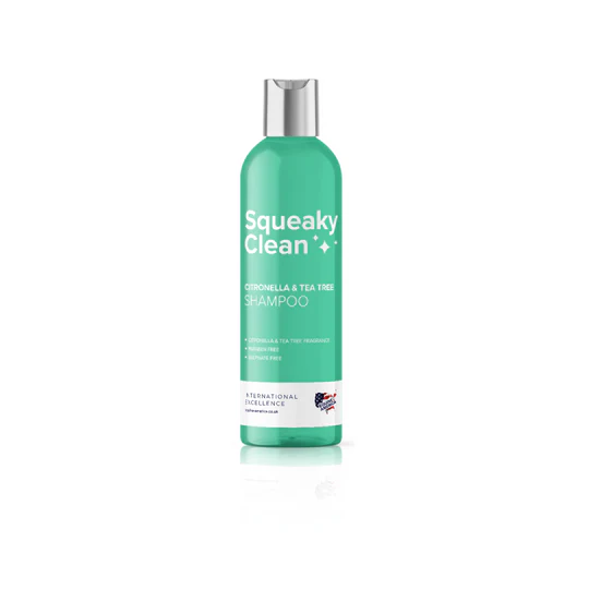 Frasco verde de shampoo Squeaky Clean com tampa prateada