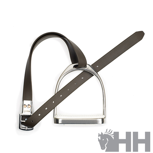 Estribo de equitação prateado com correia de pele castanha e logótipo HH
