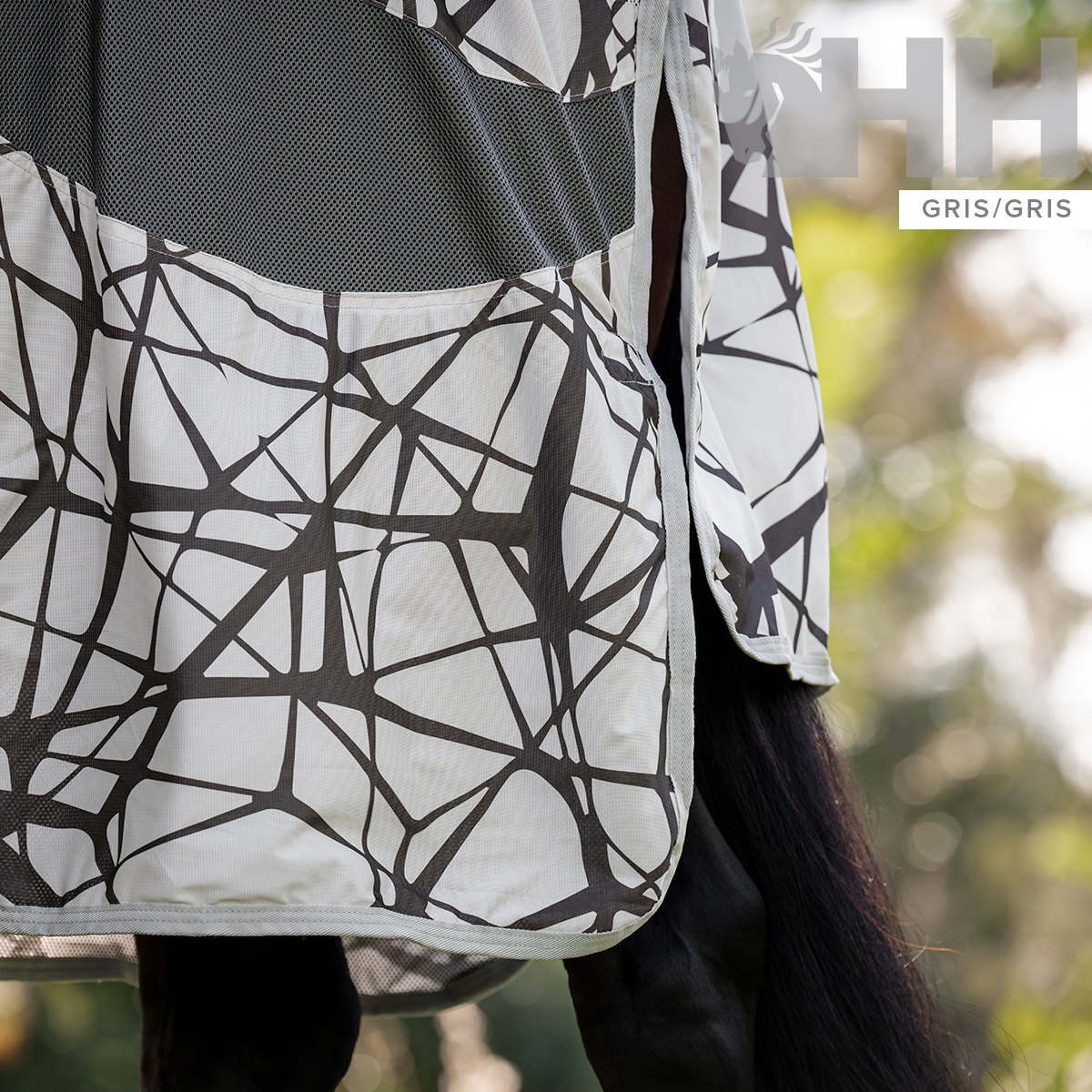 Manta para cavalo com padrão geométrico preto e branco e etiqueta HH GRIS/GRIS
