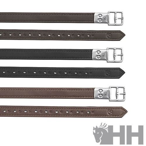 Quatro cintos em vários tons de castanho e preto com fivelas metálicas e logo HH com cabeça de cavalo