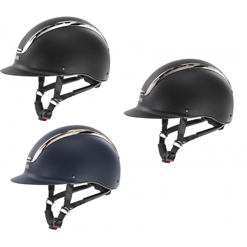 Três capacetes de equitação pretos e azul escuro com detalhes cromados e tiras ajustáveis