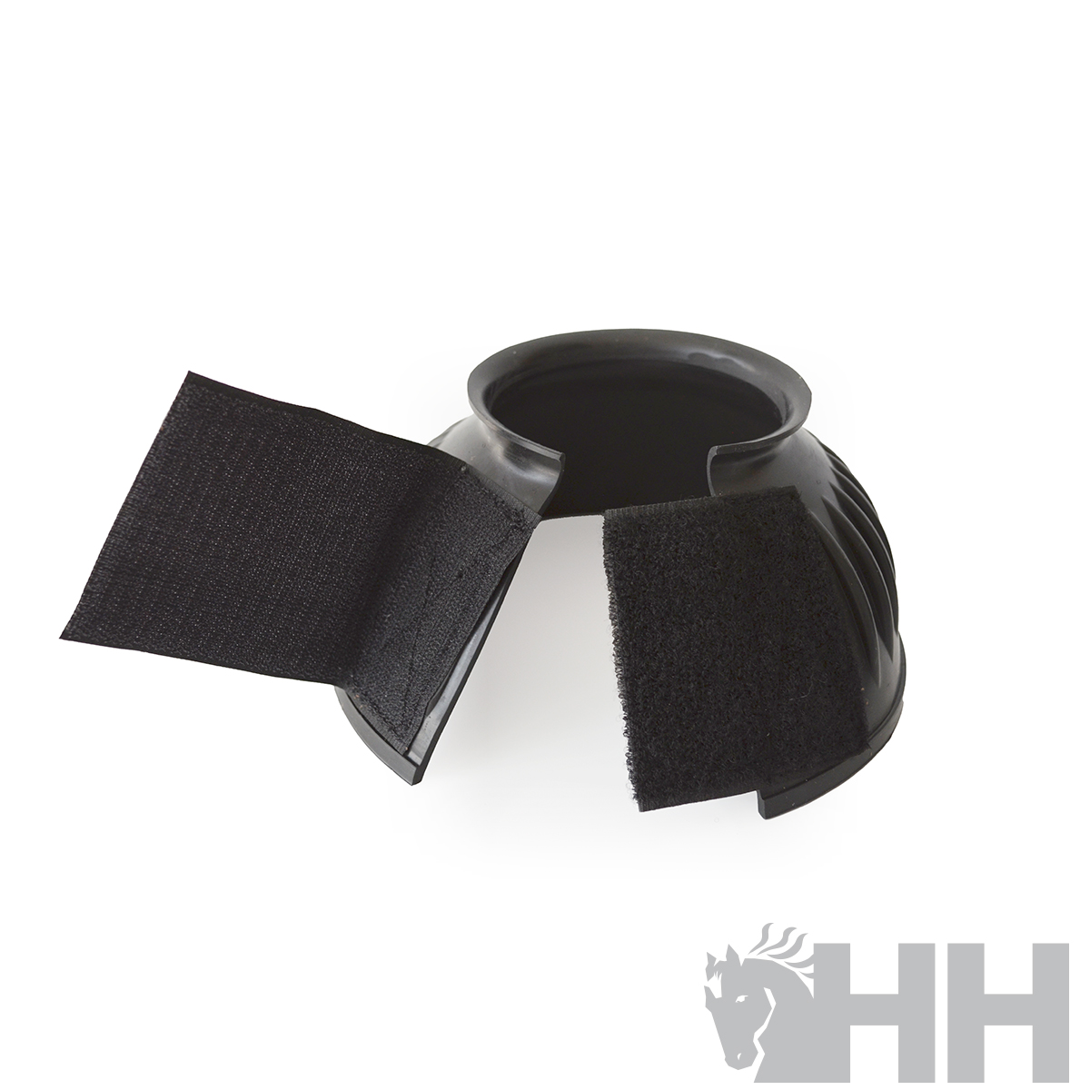 Protector de casco negro con velcro sobre fondo blanco