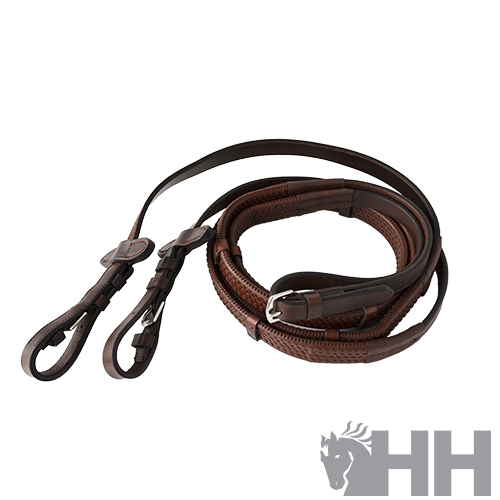 Rédea de cavalo em couro e tecido trançado castanho, enrolada, com ferragens metálicas e logotipo HH