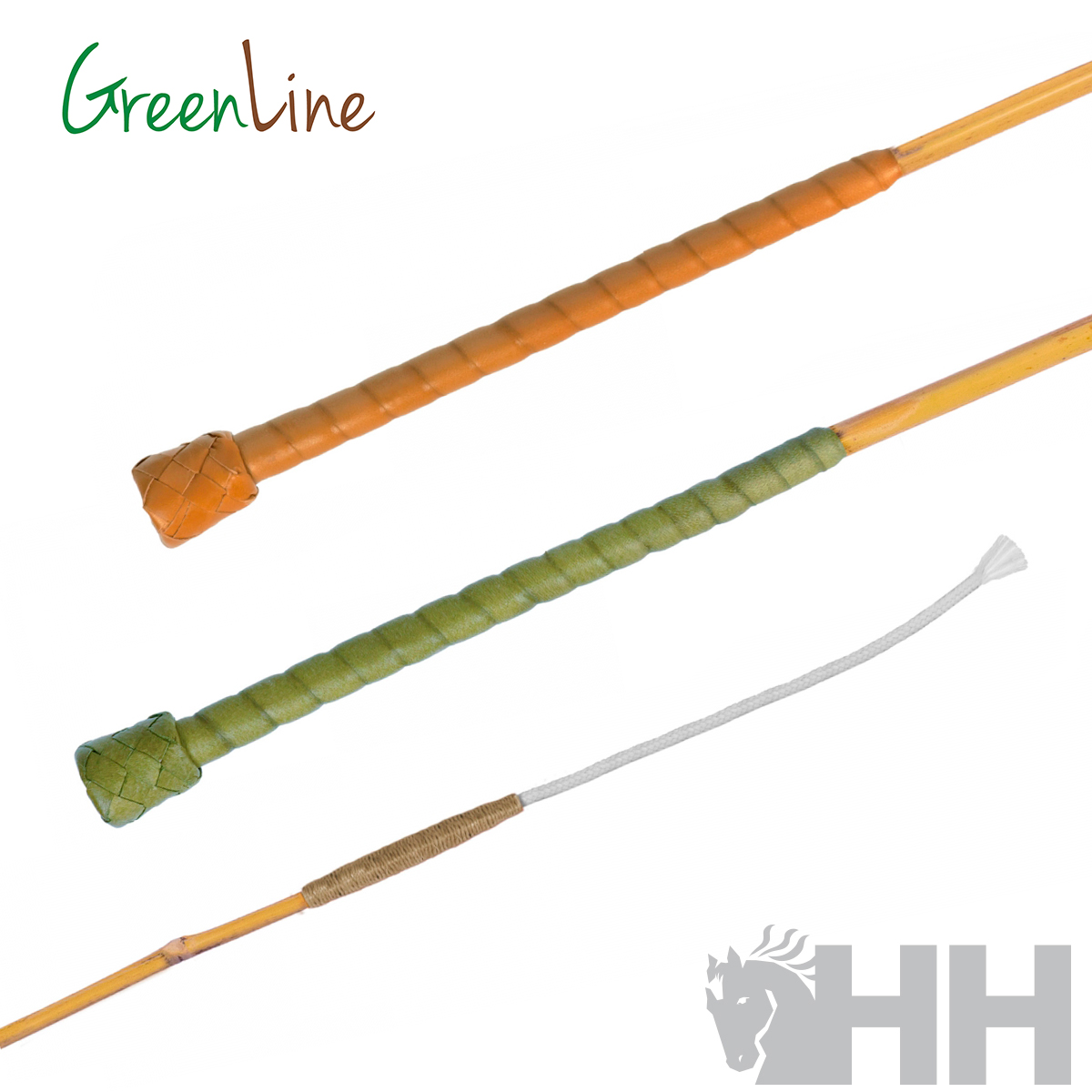 Três chicotes de equitação com cabo em couro e texto GreenLine e logo HH.