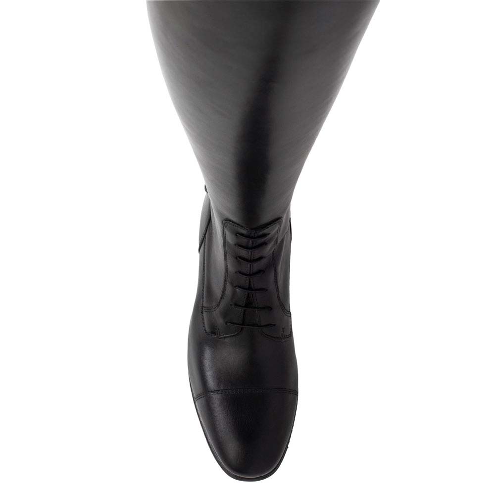 Bota alta preta de couro vista de cima
