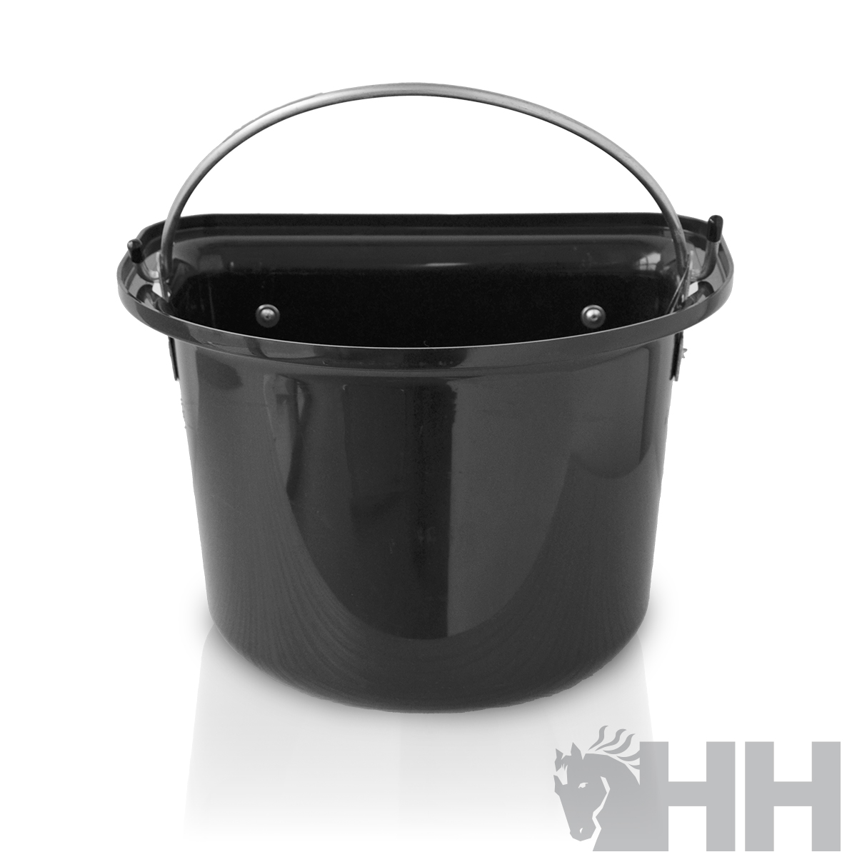 Balde preto de plástico com pega metálica