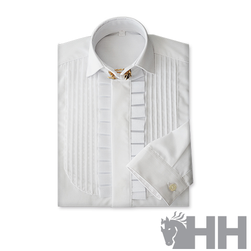 Camisa branca de algodão com detalhes de pregas verticais