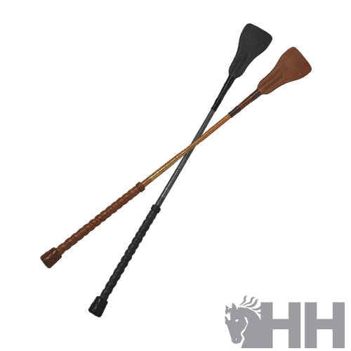 Dois chicotes para equitação castanho e preto com cabo texturizado