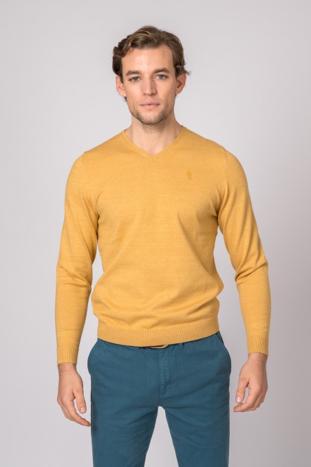 Camisola de malha amarela de manga comprida e decote em V