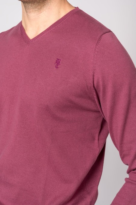 Camisola de malha vinho com decote em V e bordado TL