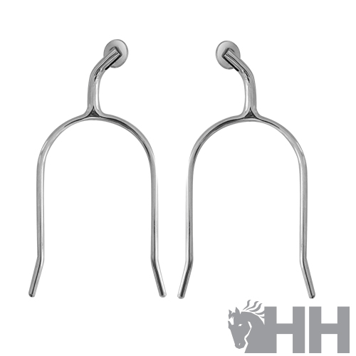 Par de estribos metálicos prateados com acabamento lustroso e logo 'HH' no fundo branco