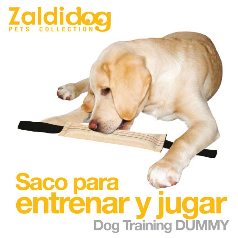 Cão mordendo saco de treino para cães bege com alças pretas e texto promocional