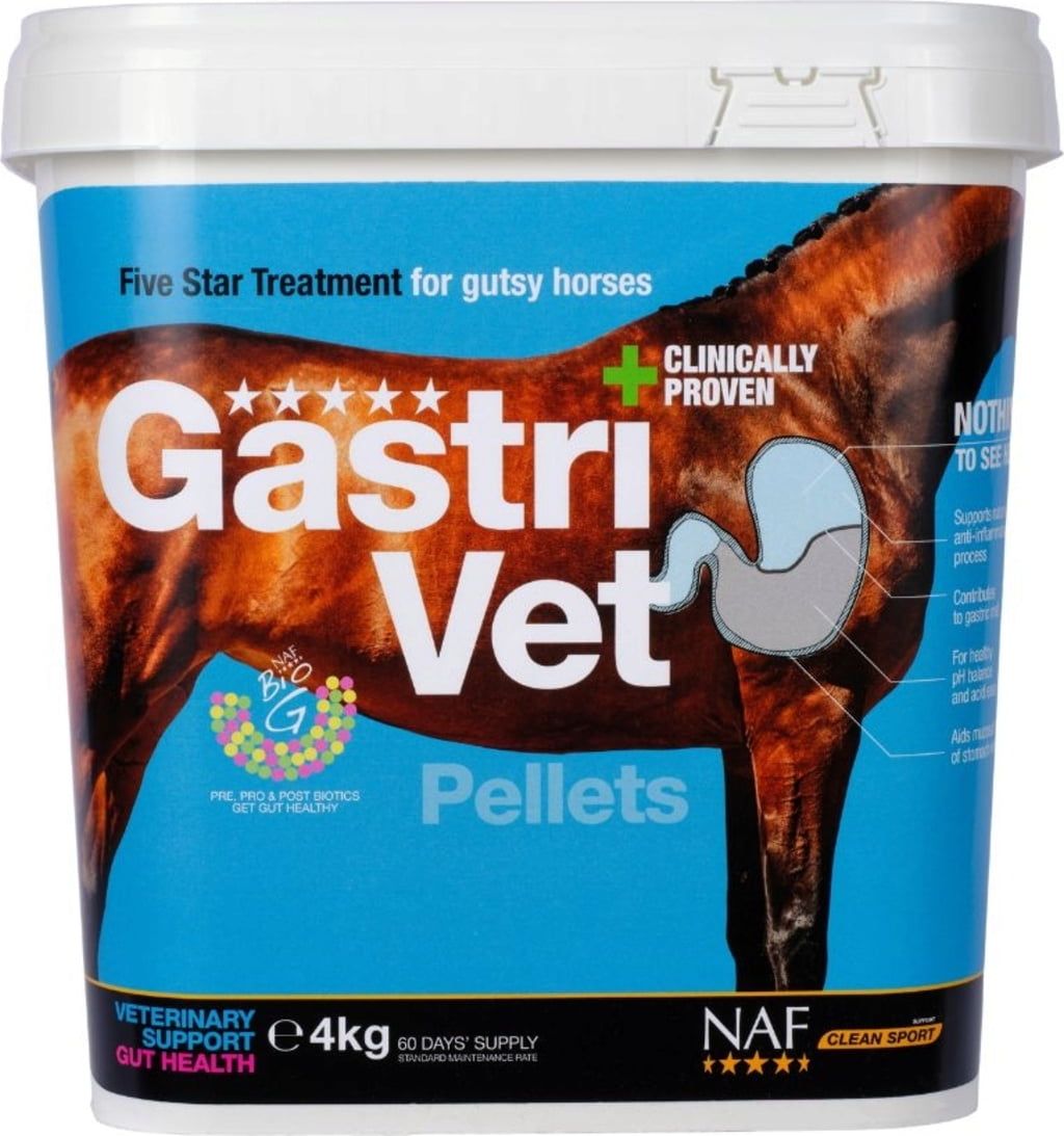 Embalagem azul de suplemento Gastri Vet Pellets para cavalos, 4kg, suporte veterinário para saúde intestinal.