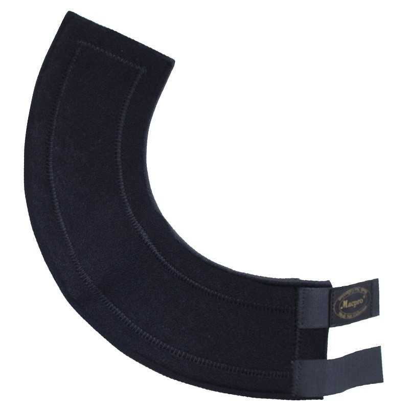 Colarinho de tecido preto com etiqueta 'Morgan'