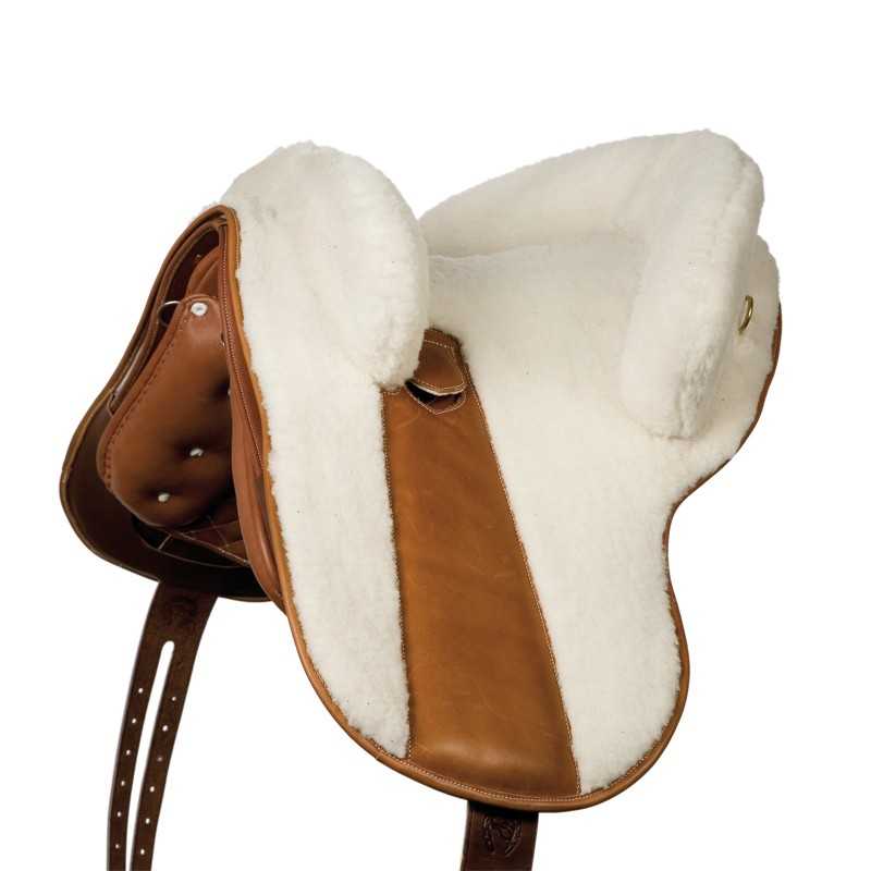 Sela de equitação em couro castanho com pelúcia branca