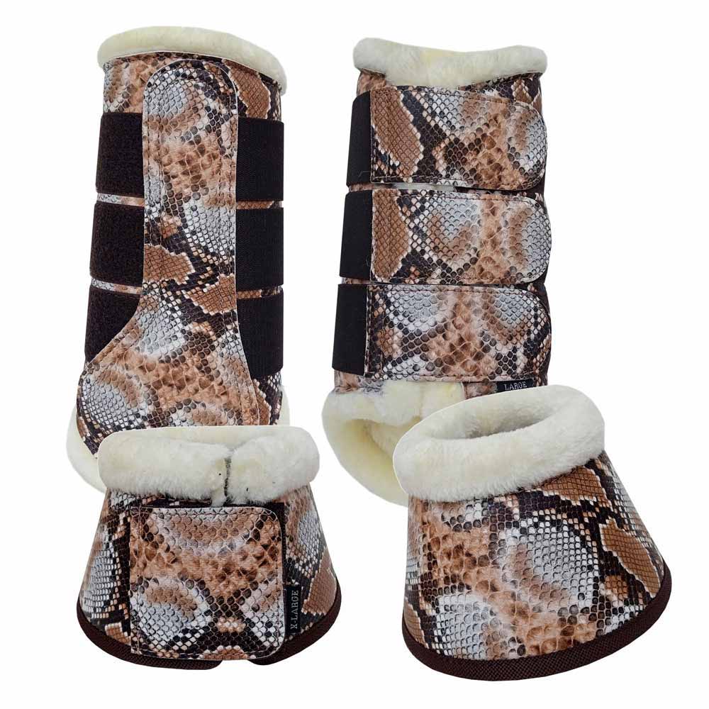 Conjunto de proteções para cavalos com padrão pele de cobra e forro felpudo branco