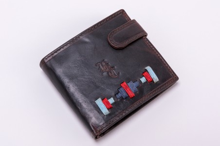 Carteira de pele castanha escura com fecho e decoração colorida