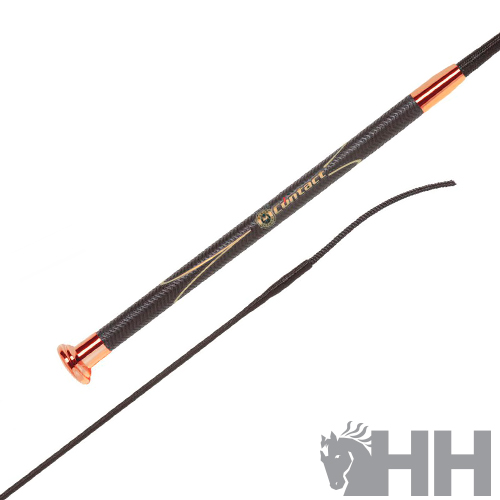 Cabo de chicote preto com detalhes em cobre e logo HH