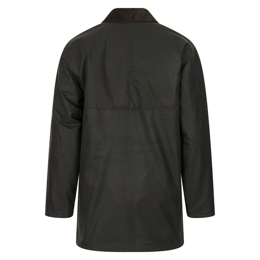 Casaco comprido preto com gola castanha visto de costas