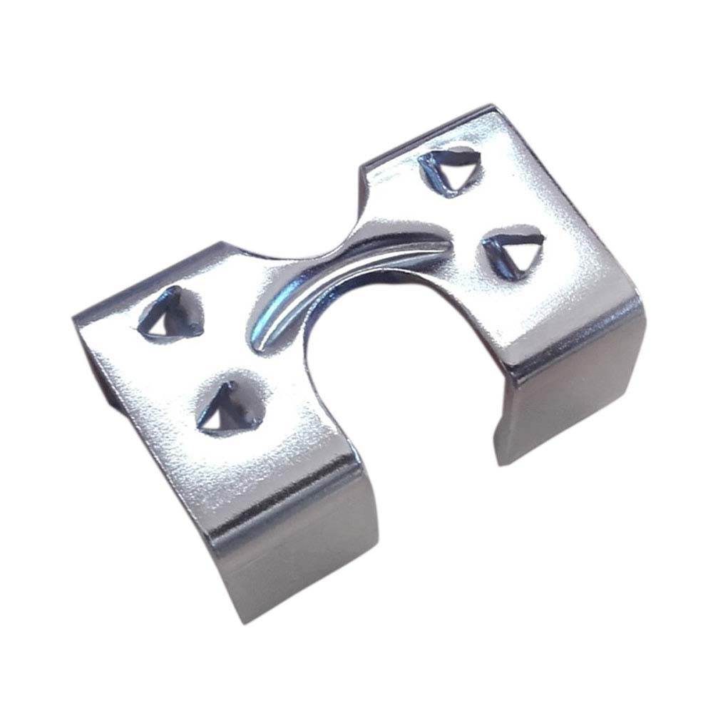 Suporte metálico prateado com quatro parafusos triangulares embutidos em fundo branco