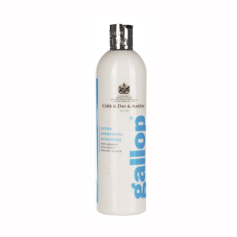 Frasco branco e prateado de shampoo para cavalos com texto azul e marca Carr & Day & Martin