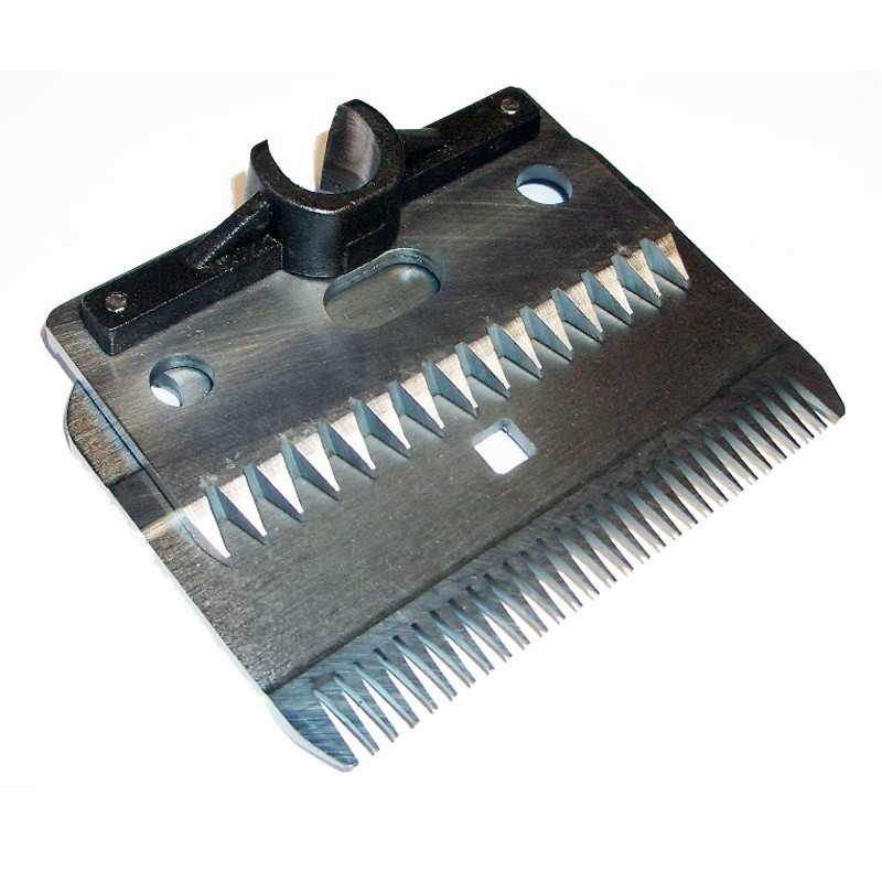 Cabeça de lâmina metálica com dentes e suporte de fixação preto