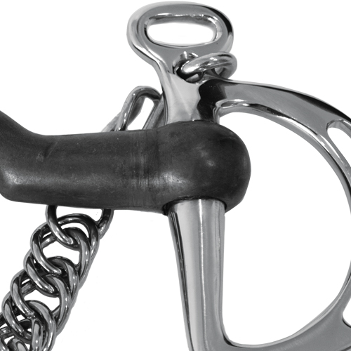 Bocado de cavalo em metal e borracha, com corrente de aço, fundo branco