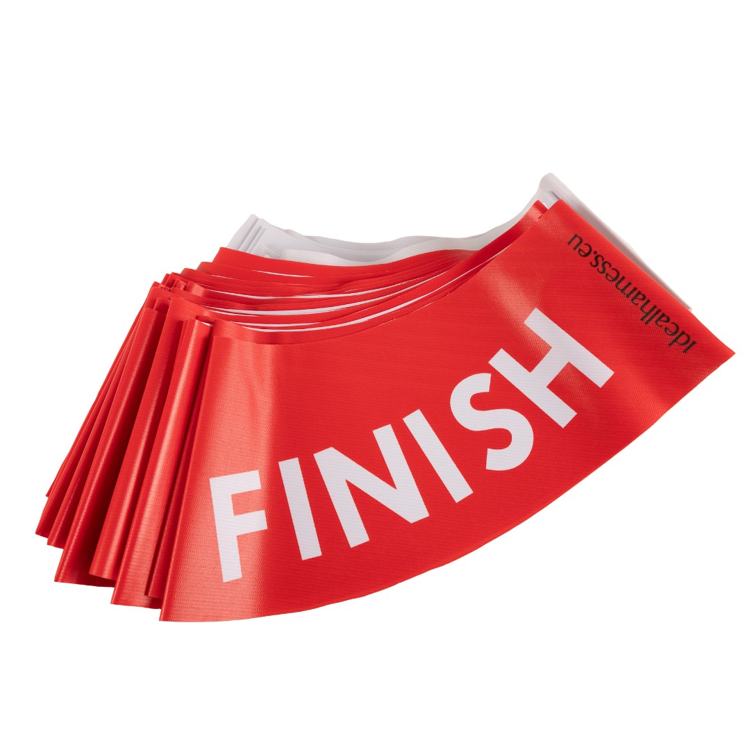 Fita vermelha com a palavra FINISH em branco para linha de chegada