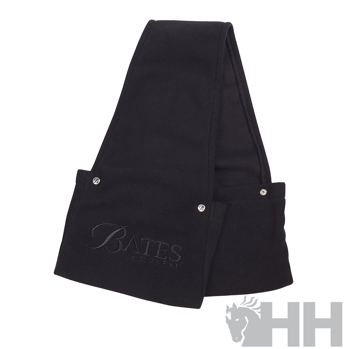 Cachecol preto com bordado Bates e botões metálicos