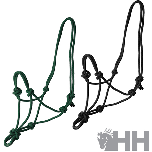 Dois cabrestos de corda para cavalo em verde escuro e preto com nós ajustáveis