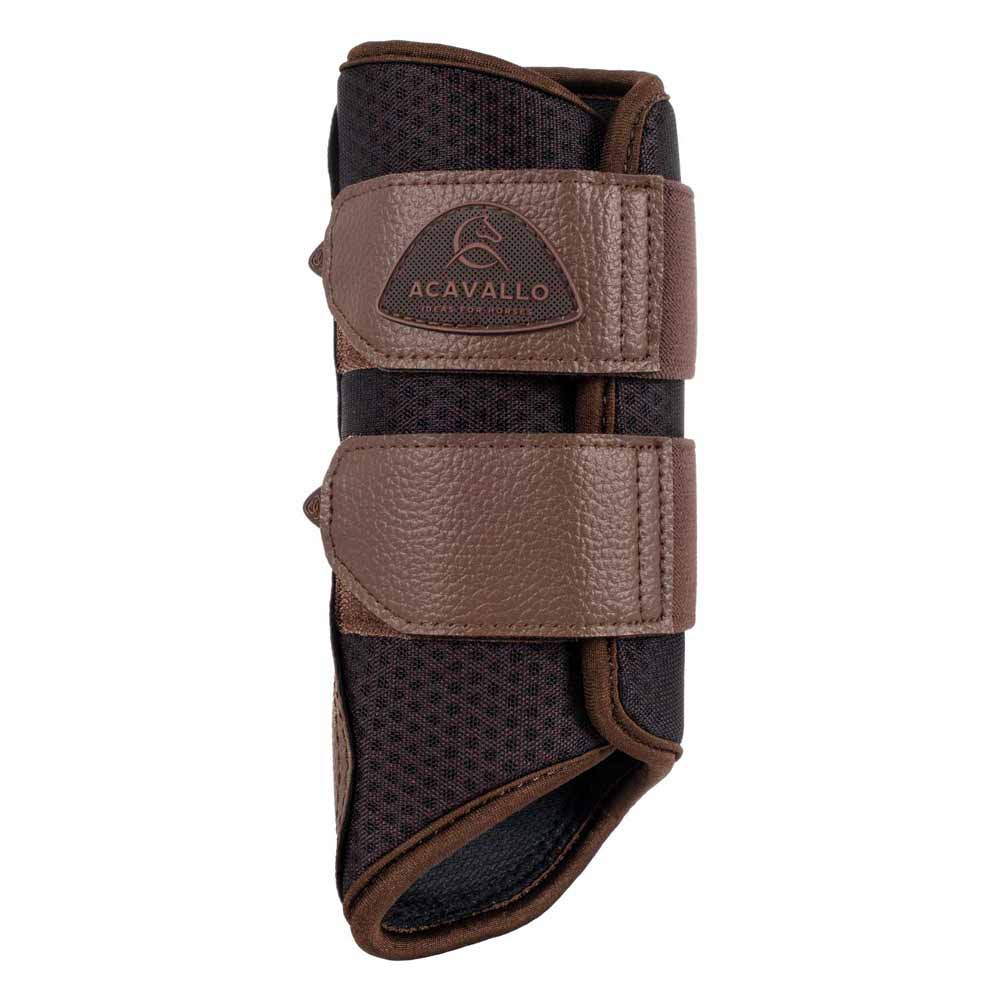 Protetor para patas de cavalo preto com tiras castanho claro e logótipo ACAVALLO