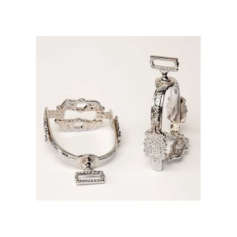 Par de estribos de metal prateado decorados