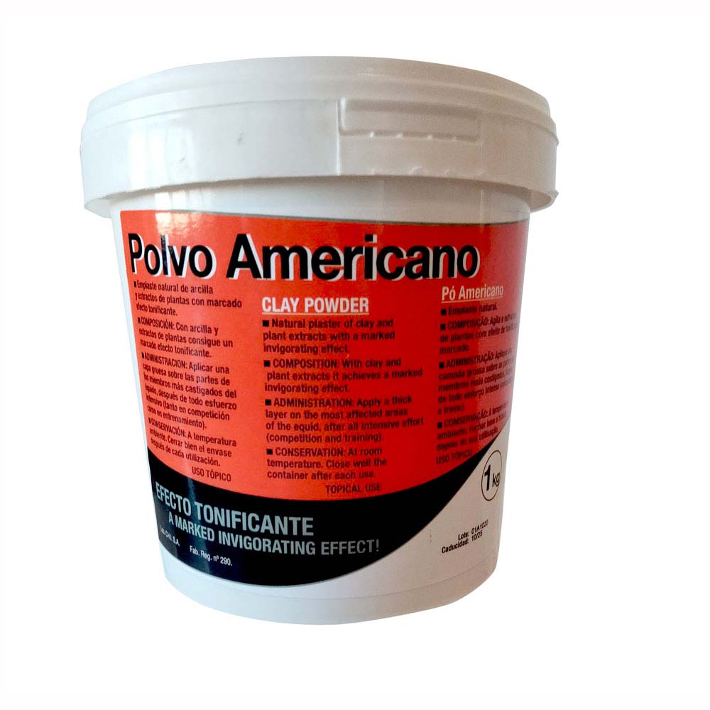 Recipiente de plástico branco com rótulo vermelho e preto que diz Polvo Americano, pó de argila natural de 1 kg