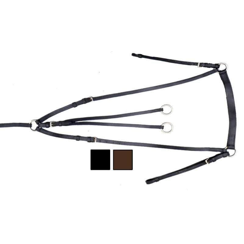 Arnês preto com detalhes metálicos