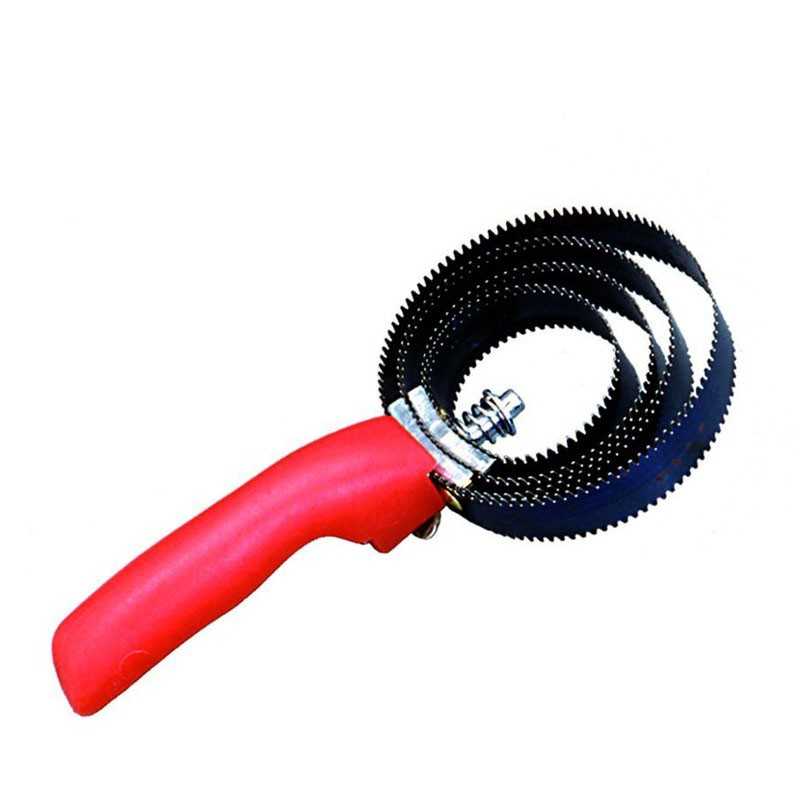 Escova de limpeza com cabo vermelho e lâminas preta em espiral