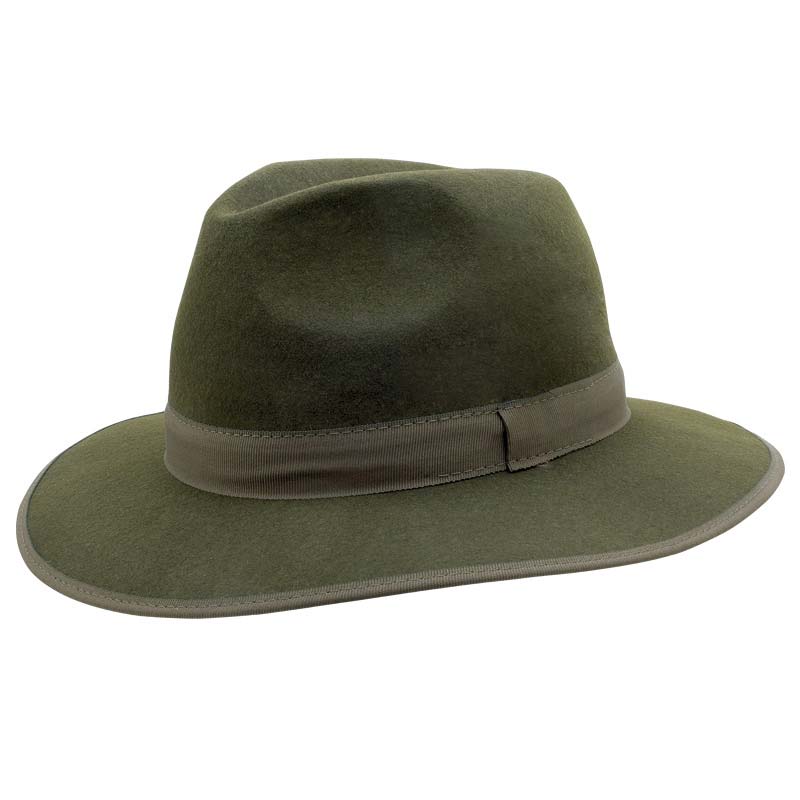 Chapéu fedora verde musgo com fita castanha escura e aba larga