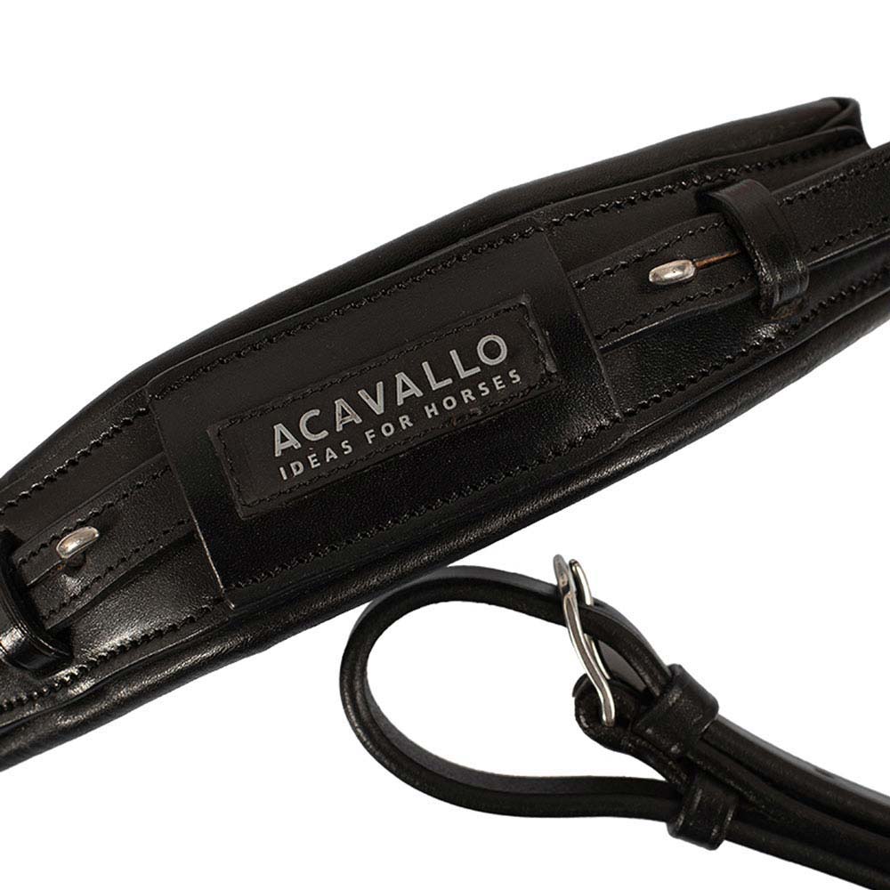 Cabeçada preta em couro com etiqueta ACAVALLO IDEAS FOR HORSES